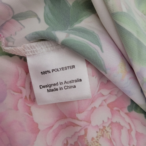 Homebodii Floral Robe Medium - Picture 10 of 10